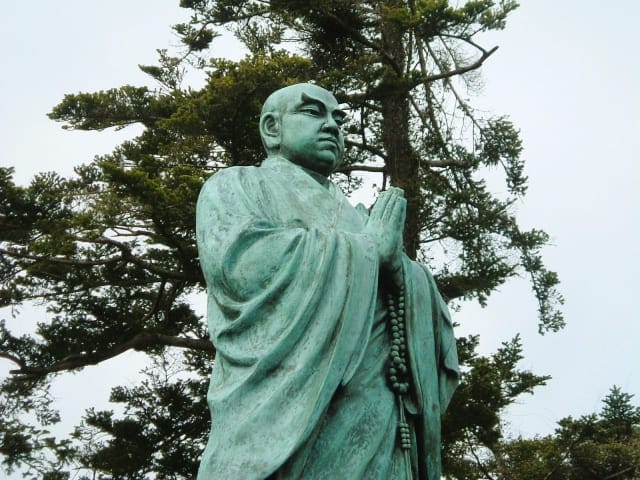 日蓮がいる