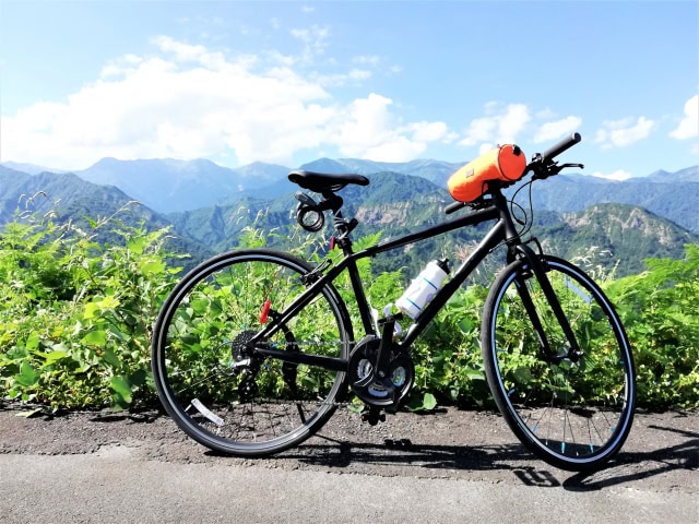 サイクリングとボトル