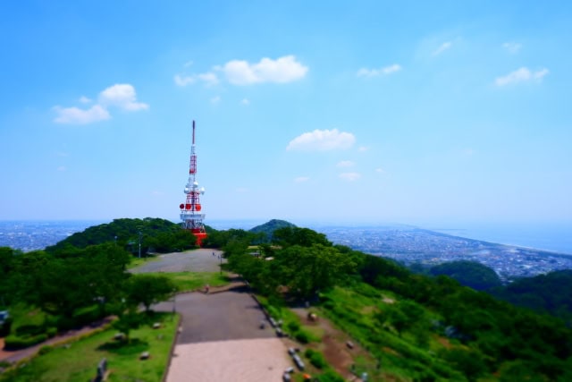 湘南平の電波塔