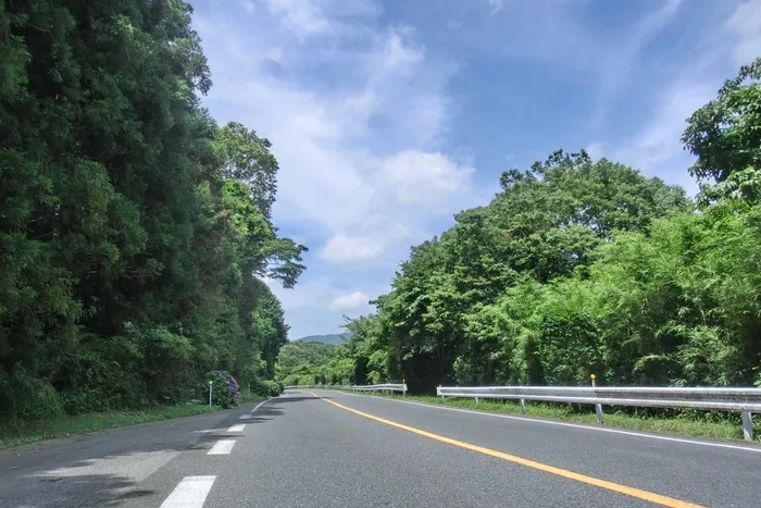 房総スカイラインの快走路